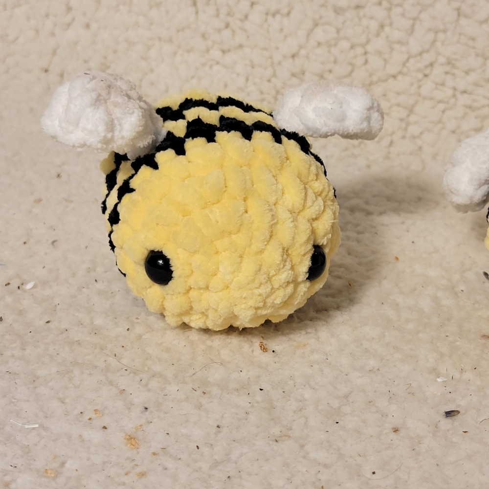 Crochet Bee‎ Handmade Yellow Black 6 Inch Plush Stuffed Animal